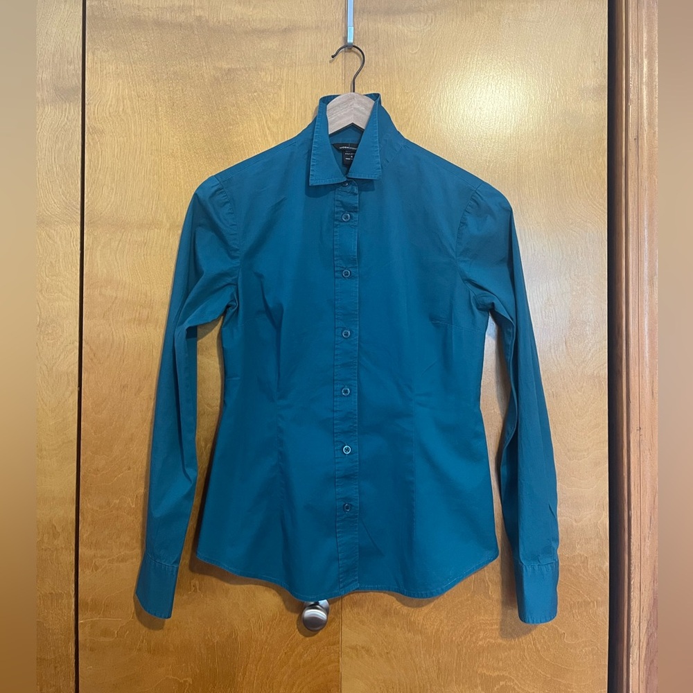 Moda International Women's Button Down Blouse Teal Color Size Small
